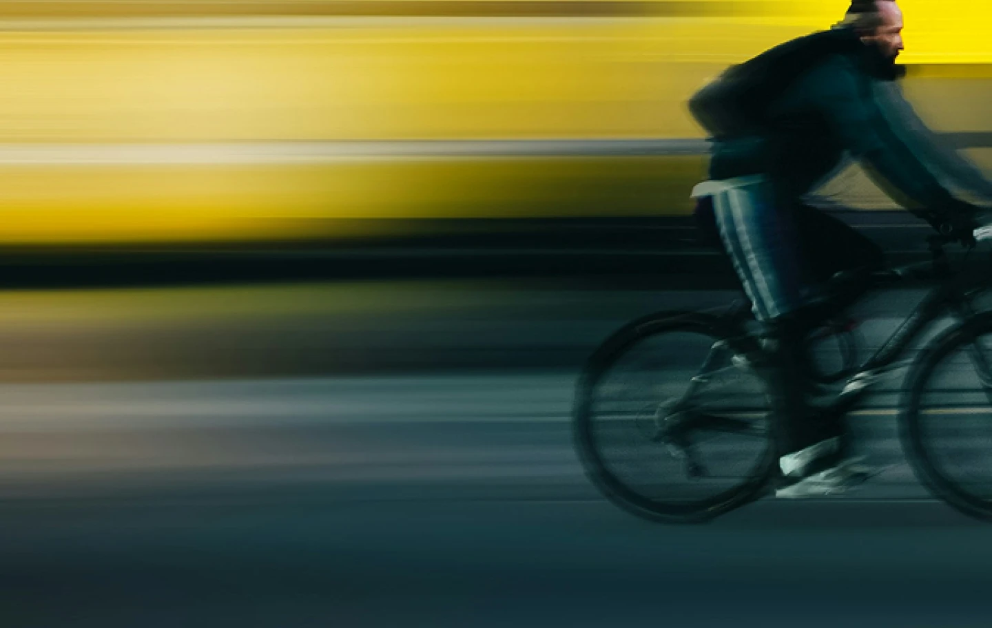 Oil price news for your business sector in real-time